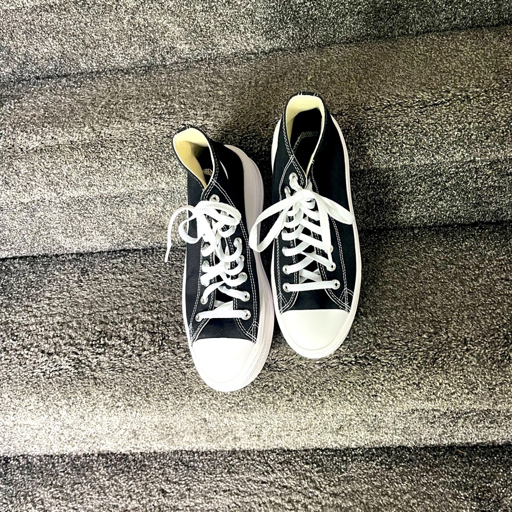 Women's High Top Platform Chuck Taylor Converse Sneakers - Size 10